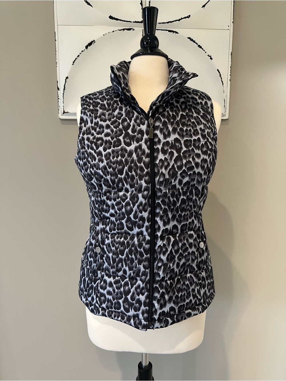 Charter Club Black and Gray Leopard Print Vest